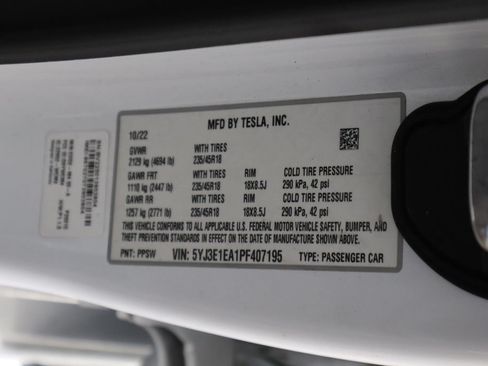 Used 2023 Tesla Model 3 Standard Range RWD image 45