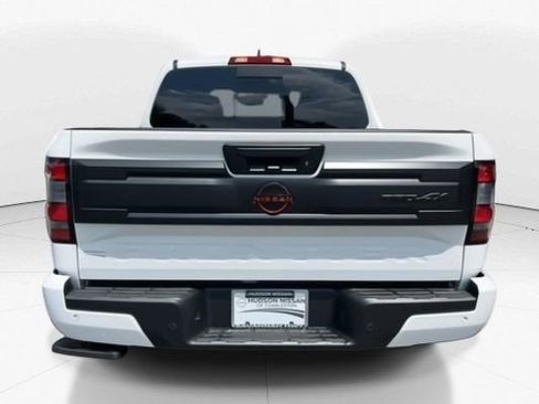 New 2025 Nissan Frontier PRO-4X image 8