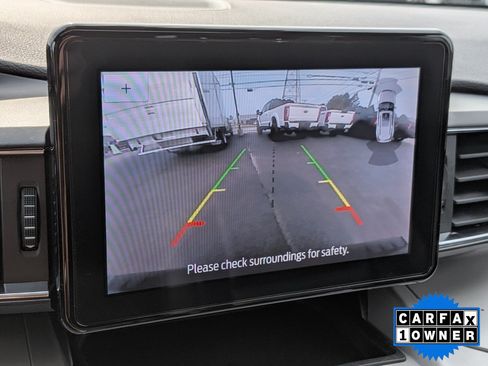 Certified 2023 Ford Explorer XLT w/ Equipment Group 202A AWD/4WD image 27