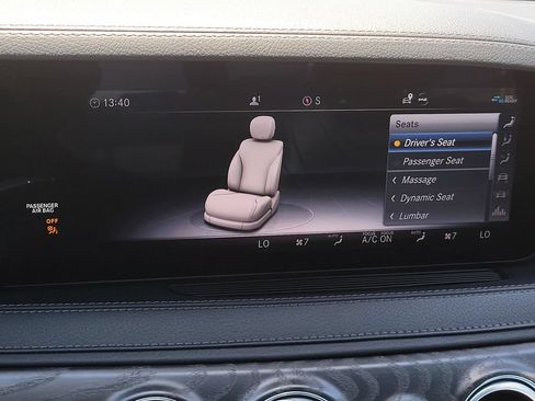 Used 2020 Mercedes-Benz S 450 Sedan image 27