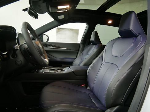 New 2026 INFINITI QX60 Sport w/ Dark Cargo Package image 13