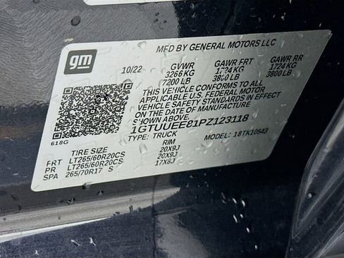 Used 2023 GMC Sierra 1500 AT4 w/ Technology Package AWD/4WD image 39