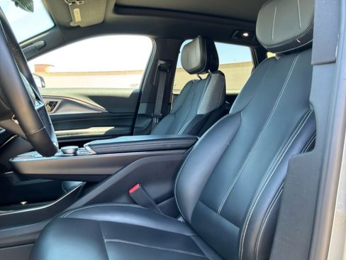 Used 2024 Cadillac Lyriq Tech RWD image 16