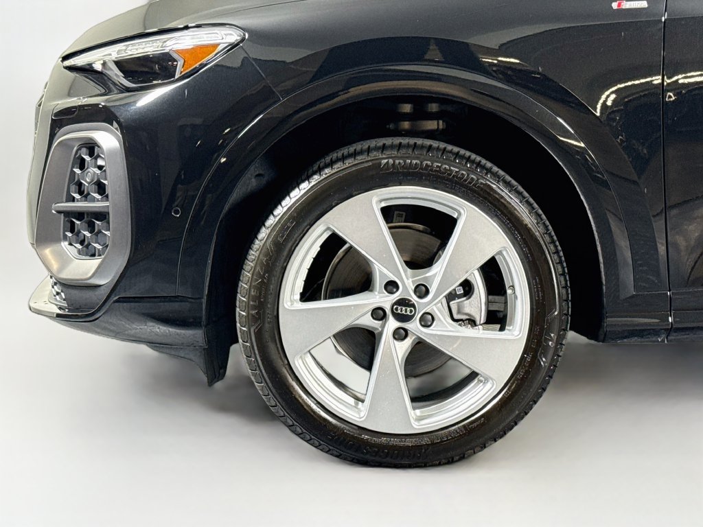 Used 2025 Audi Q5 Premium Plus AWD/4WD image 23