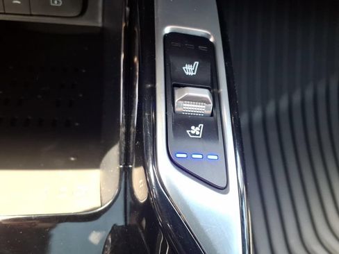 Certified 2021 Kia Sorento SX FWD image 23