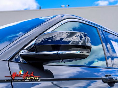 Used 2024 Jeep Grand Cherokee Limited w/ Trailer Tow Package image 3