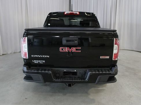 Used 2015 GMC Canyon SLE w/ All-Terrain Package AWD/4WD image 31