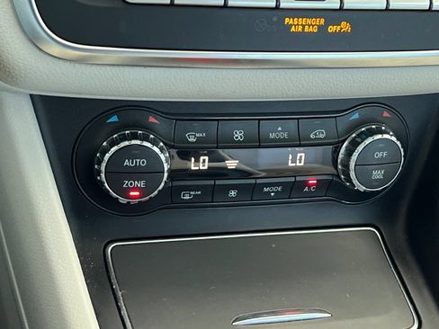 Certified 2019 Mercedes-Benz GLA 250 image 21