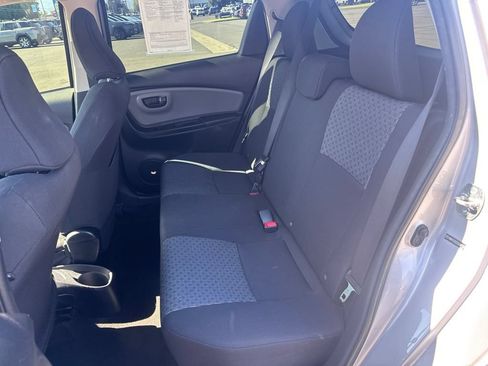 Used 2016 Toyota Yaris L FWD image 11