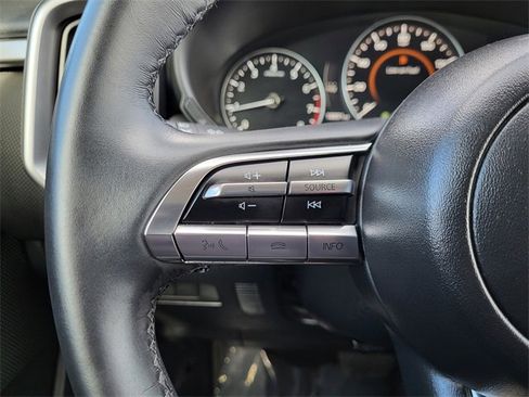 Used 2025 MAZDA CX-50 AWD 2.5 S w/ Preferred Package image 16