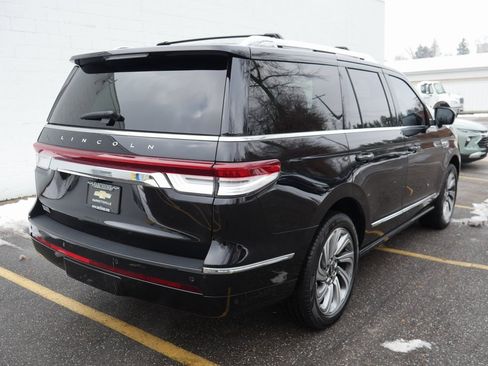 Used 2022 Lincoln Navigator Reserve image 7