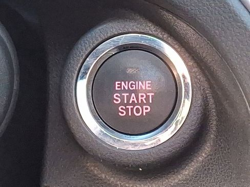 Used 2023 Subaru Forester Limited image 24