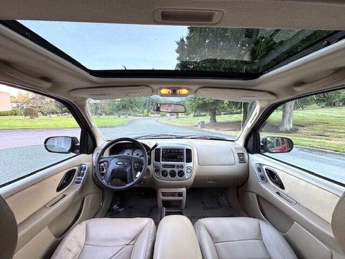 Used 2003 Ford Escape XLT image 20