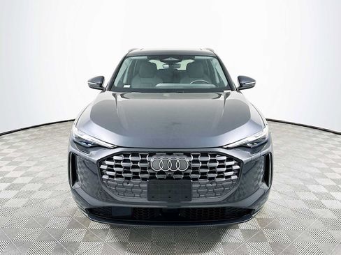 Certified 2025 Audi Q5 Premium w/ Premium Plus AWD/4WD image 2