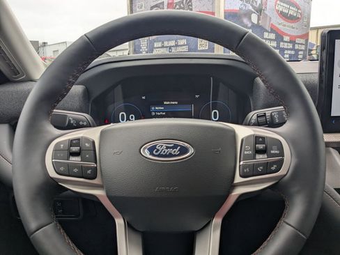 New 2026 Ford Explorer Active image 23