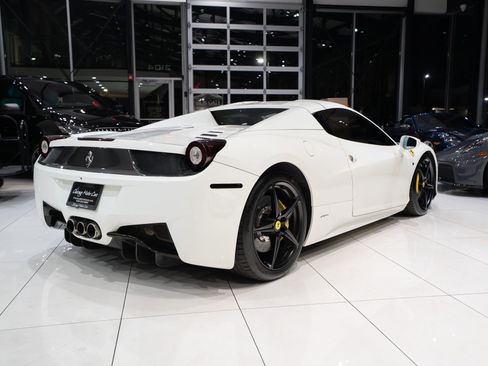 Used 2013 Ferrari 458 Spider RWD image 7