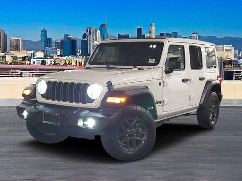 Used 2026 Jeep Wrangler Unlimited Sport AWD/4WD image 2