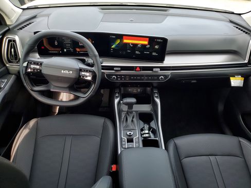 New 2026 Kia Sorento S w/ S Panoramic Sunroof Package image 15