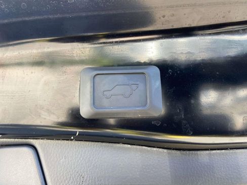 Used 2025 Toyota RAV4 XLE Premium w/ Weather Package FWD image 10