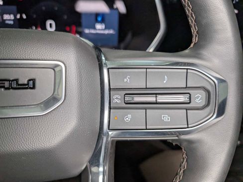 Certified 2023 GMC Canyon Denali image 37