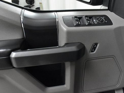 Used 2018 Ford F150 XLT w/ Equipment Group 302A Luxury image 18