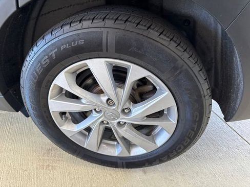Used 2020 Hyundai Tucson Value AWD/4WD image 36