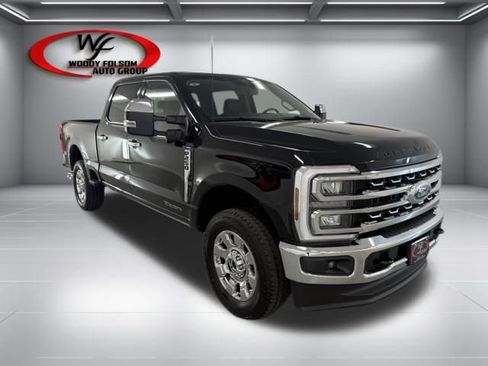 New 2026 Ford F250 4x4 Crew Cab Super Duty image 3