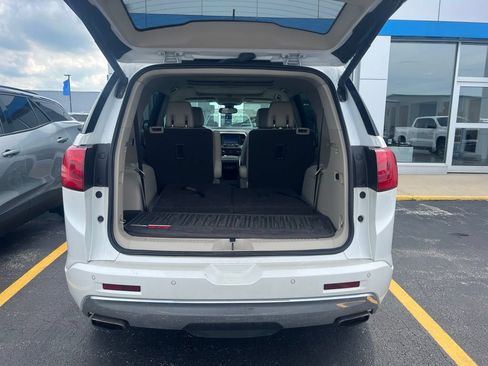Used 2018 GMC Acadia Denali w/ Technology Package AWD/4WD image 5