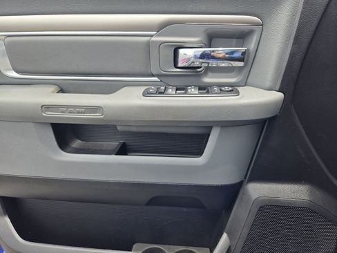 Used 2015 RAM 1500 Lone Star RWD image 19