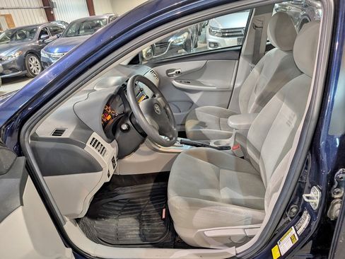 Used 2011 Toyota Corolla LE image 15
