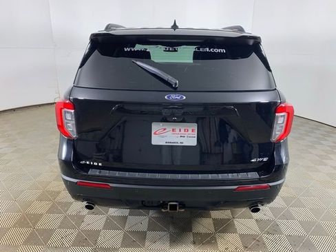 Used 2022 Ford Explorer ST-Line w/ Class IV Trailer Tow Package image 8