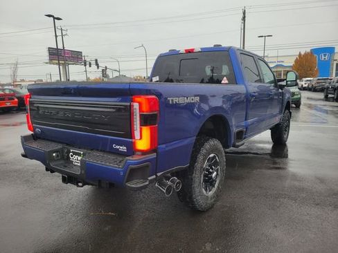 New 2026 Ford F350 Platinum w/ Tremor Off-Road Package AWD/4WD image 15