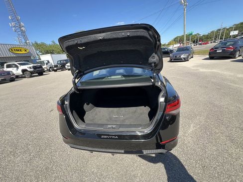 Used 2021 Nissan Sentra SV image 26