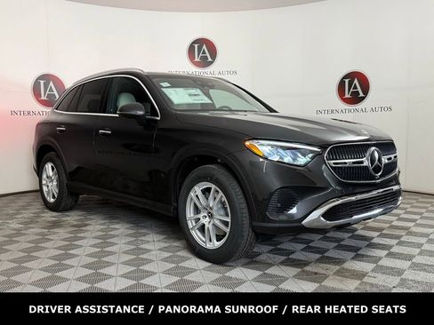 Used 2026 Mercedes-Benz GLC 300 4MATIC image 1