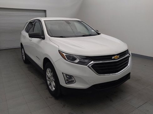 Used 2018 Chevrolet Equinox LT image 13