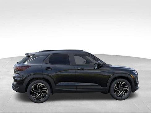 New 2026 Chevrolet TrailBlazer RS w/ Driver Confidence Package AWD/4WD image 5