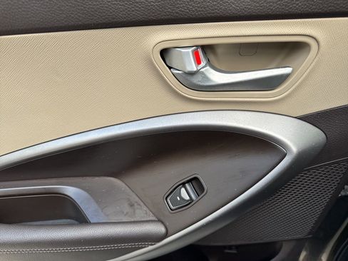 Used 2014 Hyundai Santa Fe Sport w/ Popular Equipment Package 02 image 20