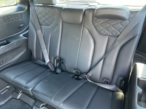 Used 2022 Hyundai Palisade Calligraphy image 24