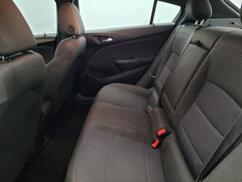 Used 2019 Chevrolet Cruze LT w/ Convenience Package image 18