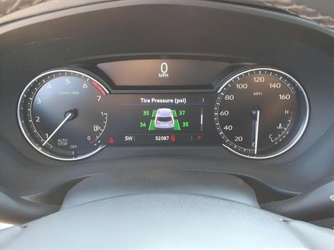 Used 2023 Cadillac XT4 Premium Luxury image 21