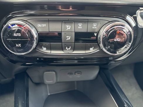 New 2026 Chevrolet Trax LT w/ Driver Confidence Package image 19