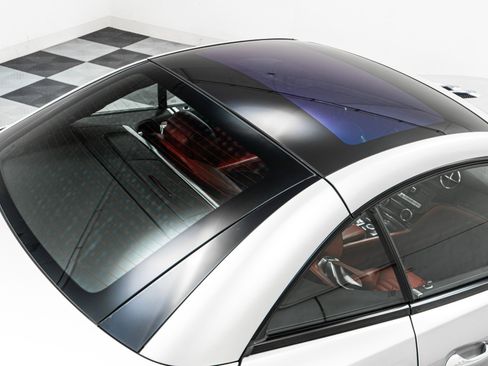 Used 2013 Mercedes-Benz SL 550 image 40