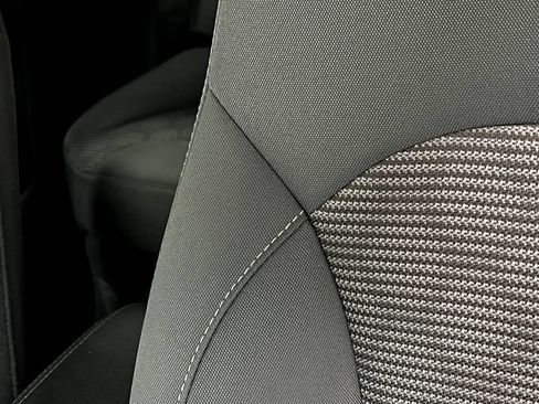 Used 2019 Kia Niro LX FWD image 17