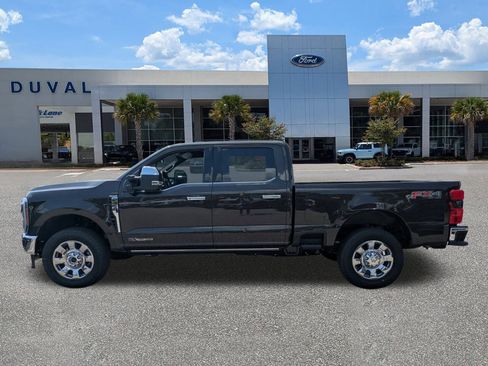 New 2025 Ford F350 King Ranch w/ Chrome Package image 6