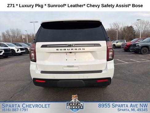 Used 2024 Chevrolet Suburban Z71 w/ Luxury Package AWD/4WD image 4