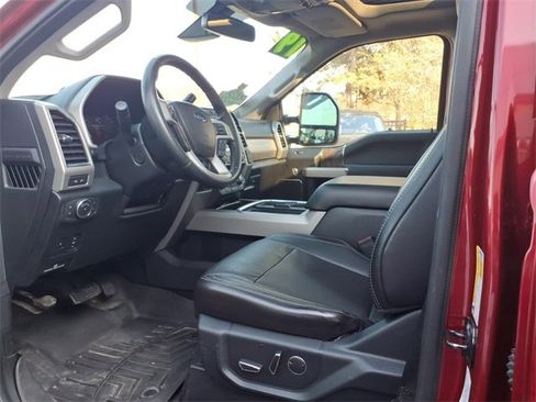 Certified 2019 Ford F350 Lariat w/ Lariat Ultimate Package image 12