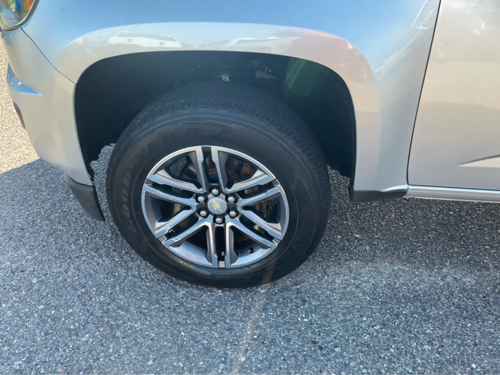 Used 2019 Chevrolet Colorado W/T w/ Custom Special Edition RWD image 9
