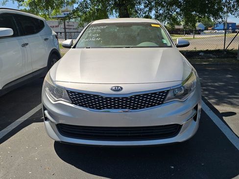 Used 2016 Kia Optima EX FWD image 2