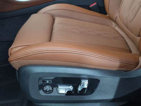 New 2026 BMW X5 xDrive50e w/ Executive Package AWD/4WD image 28