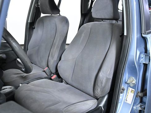 Used 2011 Honda Fit image 16